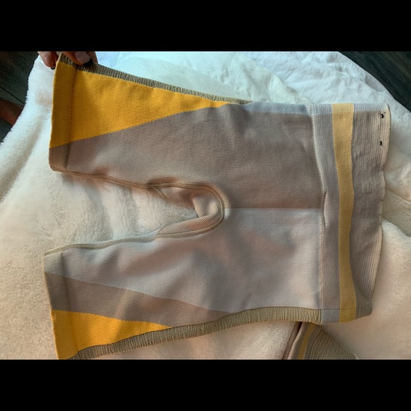 Nike Seamless Set - Picture 4 of 7